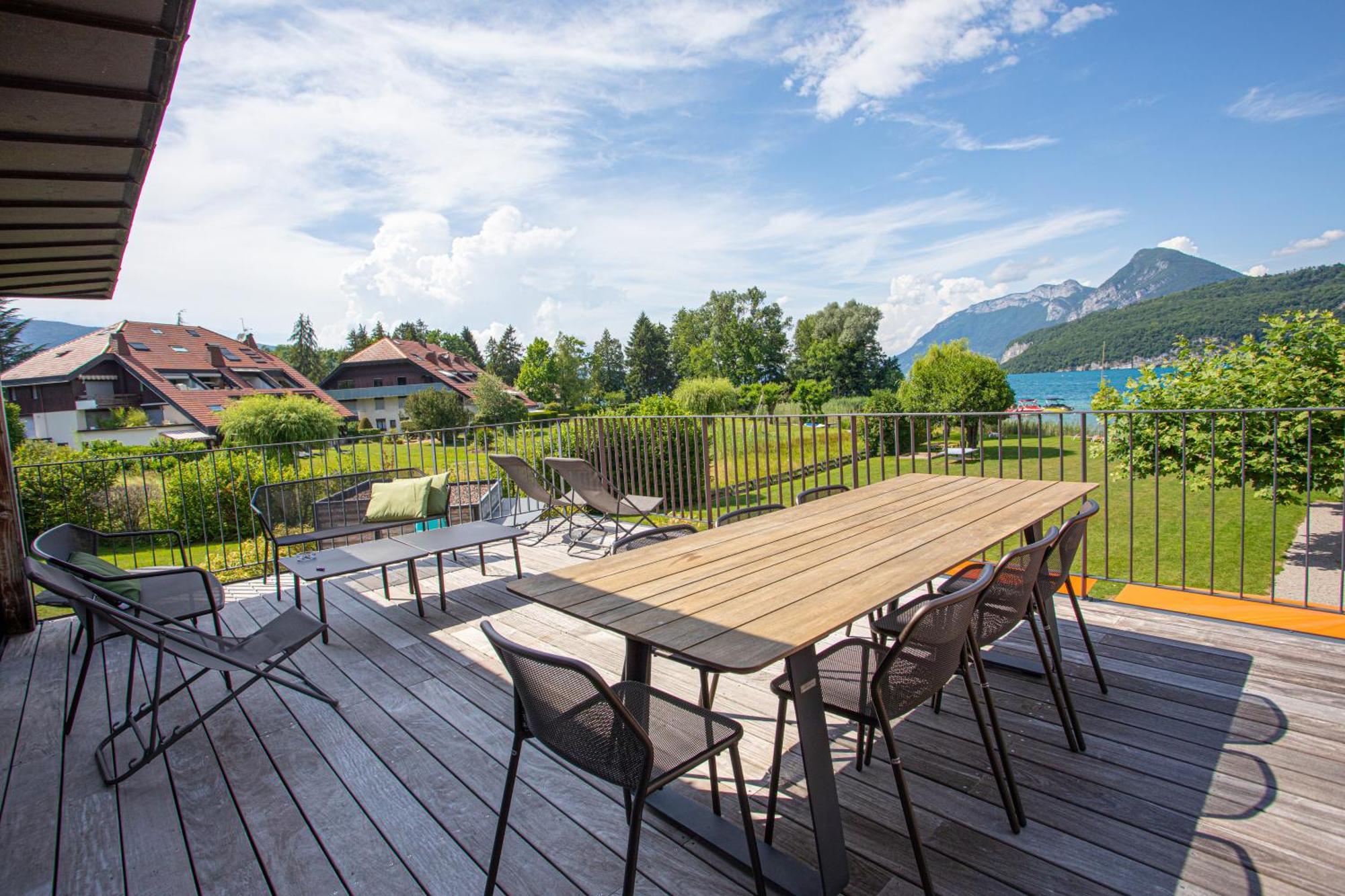 Le Petit Letraz Hotel Duingt Exterior foto