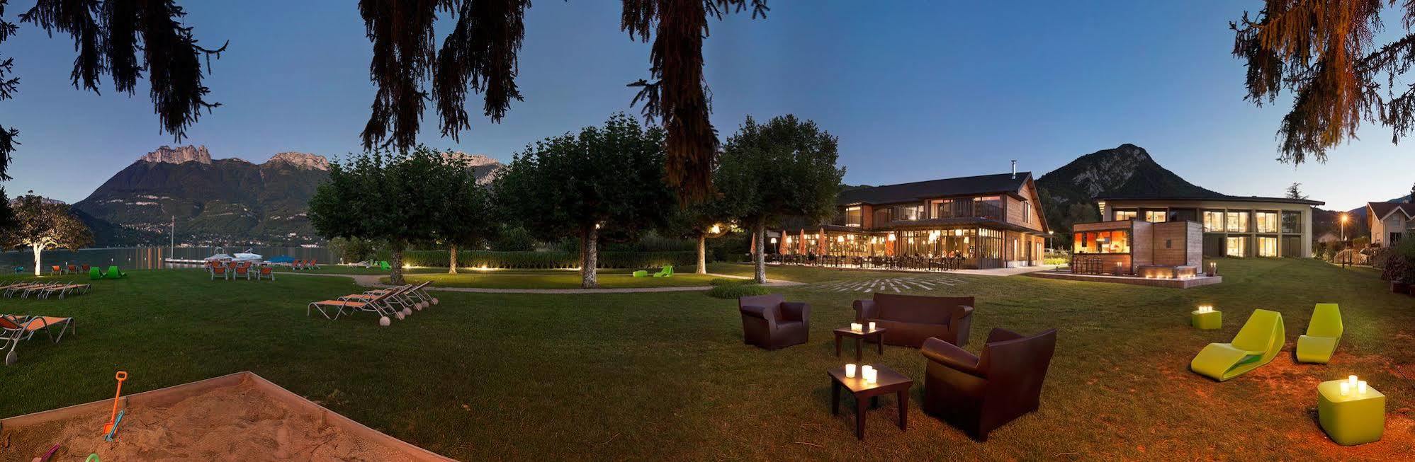 Le Petit Letraz Hotel Duingt Exterior foto